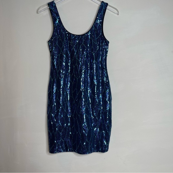 Lily Rose Sequine Mini Sleeveless Dress - Picture 1 of 7